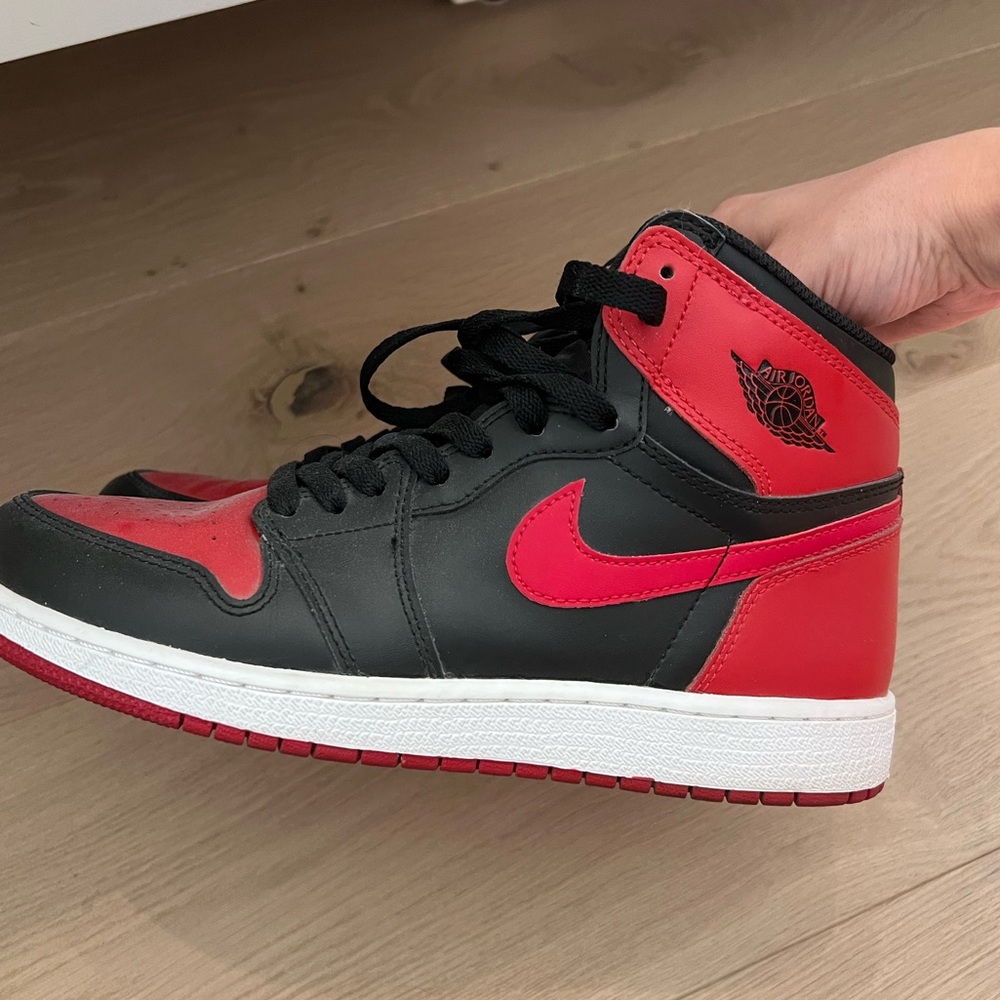OG Air Jordan 1’s (Breds)